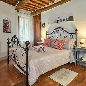 Apartment La Casina In Via Fiorita, Montepulciano